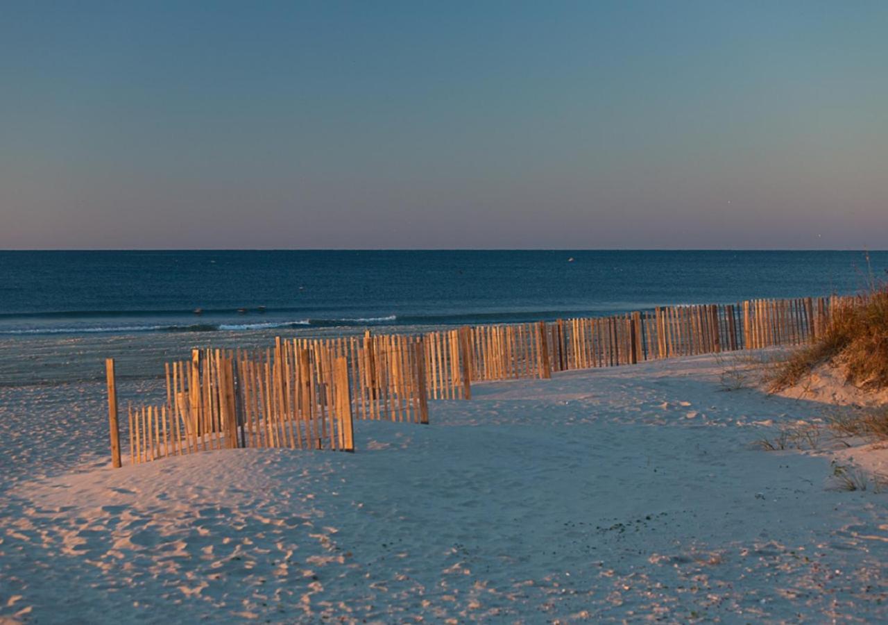 Atlantic Beach Resort, A Ramada By Wyndham Luaran gambar