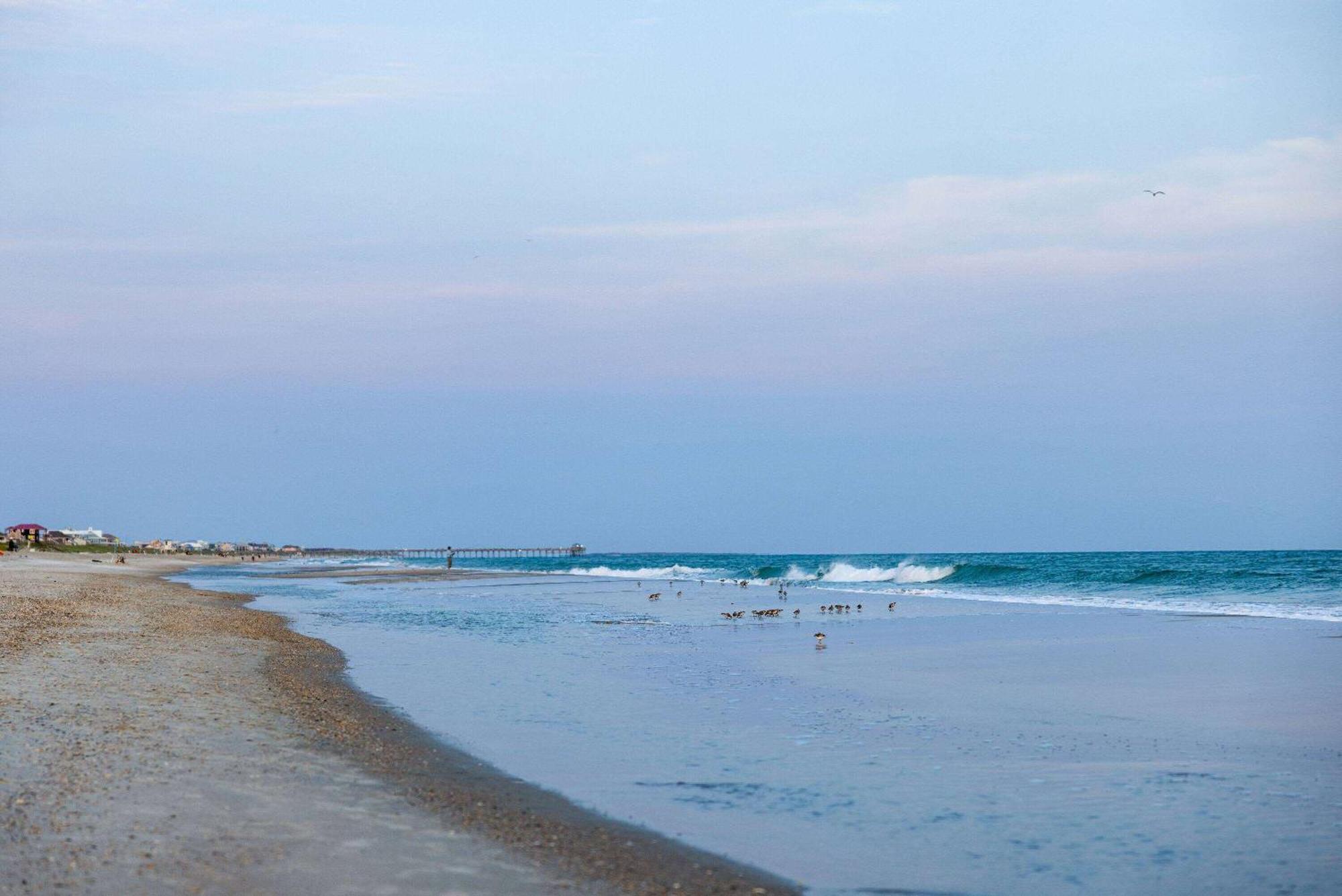 Atlantic Beach Resort, A Ramada By Wyndham Luaran gambar
