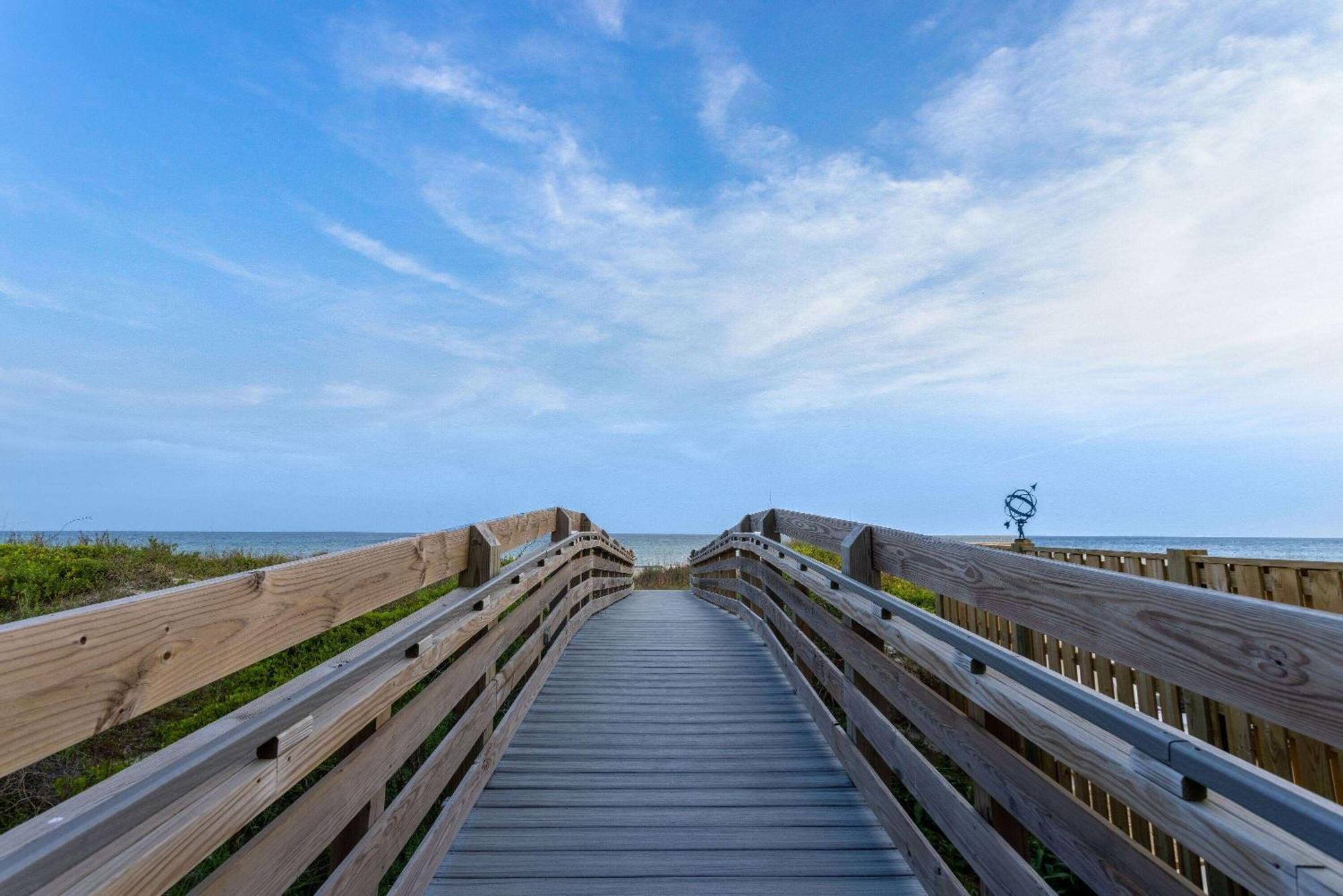 Atlantic Beach Resort, A Ramada By Wyndham Luaran gambar