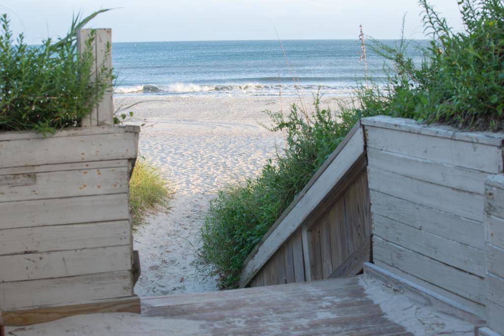 Atlantic Beach Resort, A Ramada By Wyndham Luaran gambar